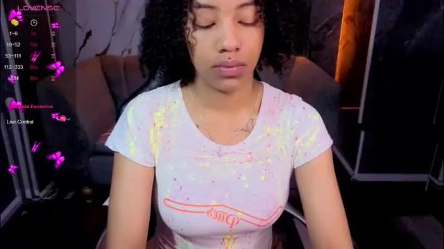 Thumbnail 3, violeth_b's Stream at Chaturbate, 1 month ago