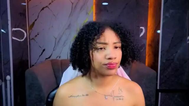 Image 12 of violeth_b Stream on Chaturbate on 1 month ago
