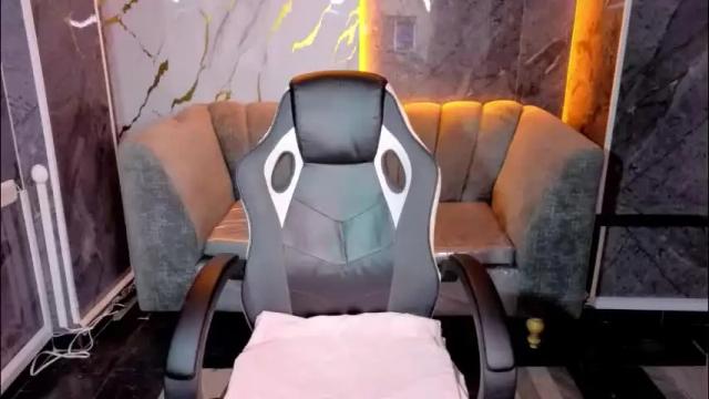 Image 10 of violeth_b Stream on Chaturbate on 21 days ago