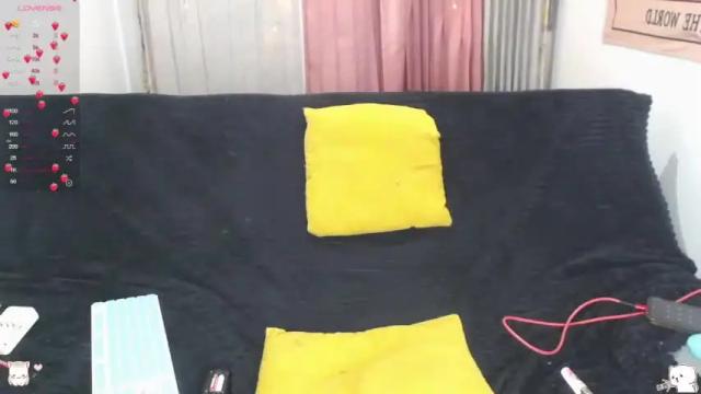 Image 11 of violethchachki Stream on Chaturbate on 12 months ago