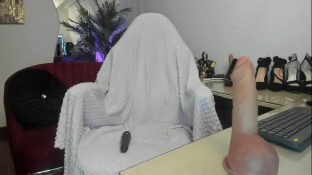 Image 3 of violetparkker Stream on Chaturbate on 1 month ago