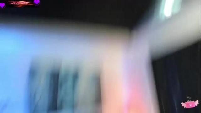 Image 12 of violetparkker Stream on Chaturbate on 9 days ago