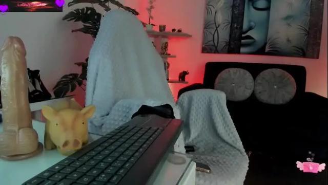 Image 6 of violetparkker Stream on Chaturbate on 8 days ago