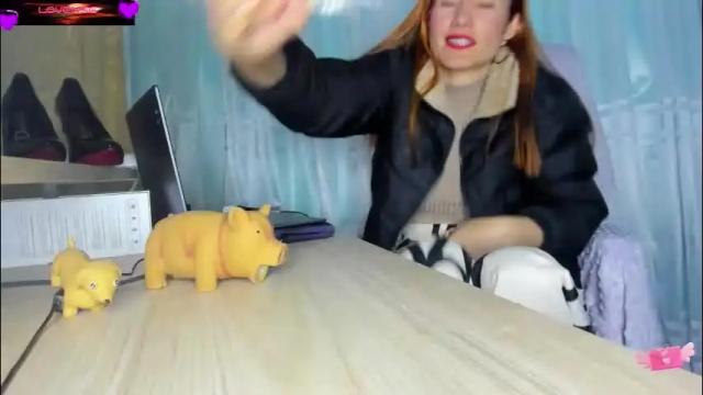 Image 7 of violetparkker Stream on Chaturbate on 2 days ago