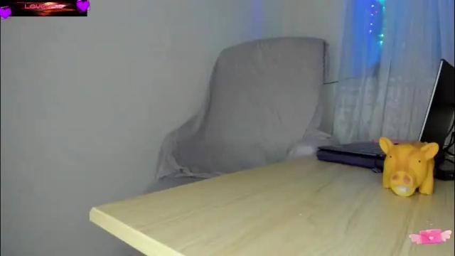 Image 3 of violetparkker Stream on Chaturbate on 1 month ago