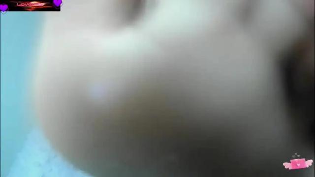 Image 4 of violetparkker Stream on Chaturbate on 12 days ago