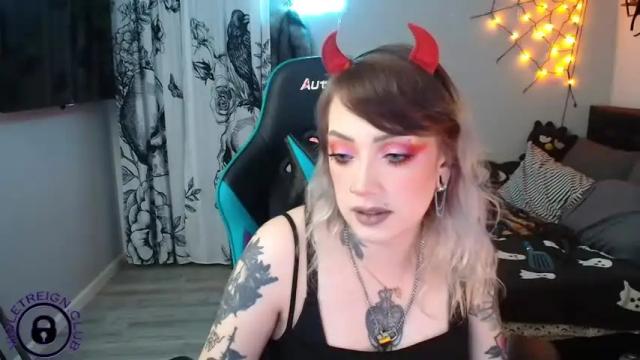 Thumbnail 2, violetreigncb's Stream at Chaturbate, 17 months ago