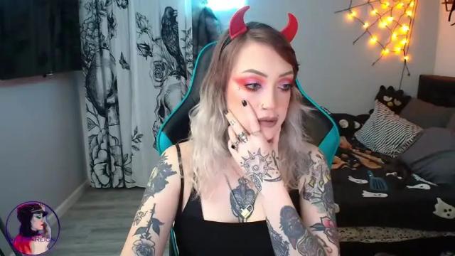 Image 7 of violetreigncb Stream on Chaturbate on 15 months ago