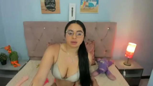 Image 2 of violetsaray Stream on Chaturbate on 18 months ago
