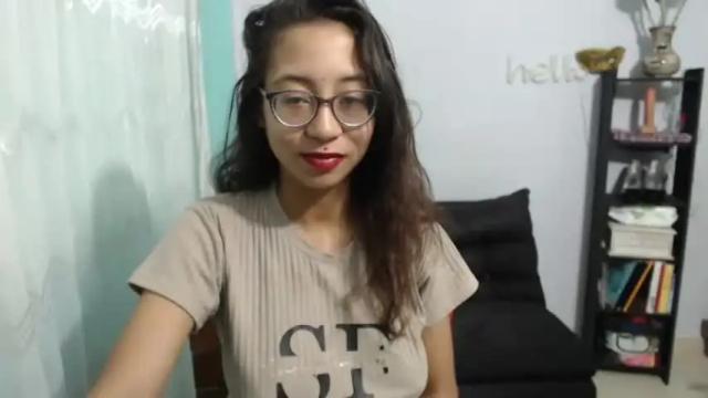 Image 12 of violetsexhot999 Stream on Chaturbate on 12 months ago