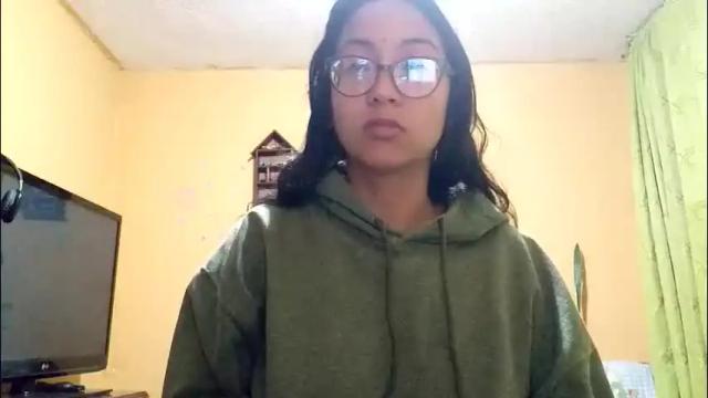Image 11 of violetsexhot999 Stream on Chaturbate on 1 month ago
