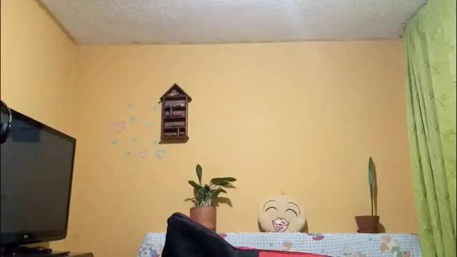 Image 3 of violetsexhot999 Stream on Chaturbate on 1 month ago