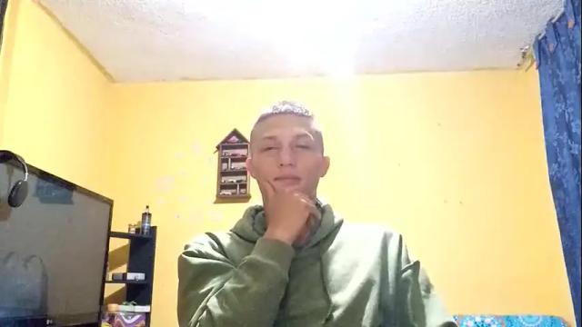 Image 10 of violetsexhot999 Stream on Chaturbate on 1 month ago