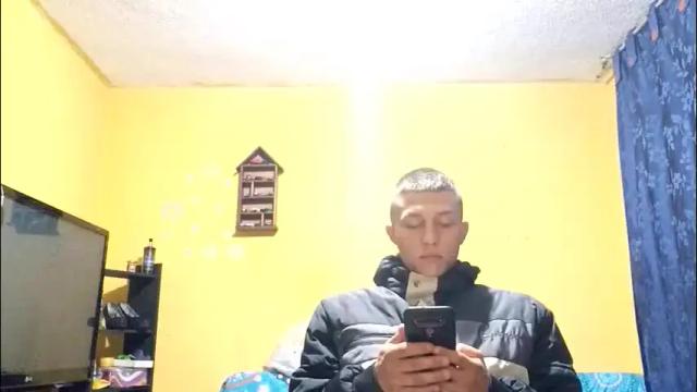 Image 12 of violetsexhot999 Stream on Chaturbate on 1 month ago