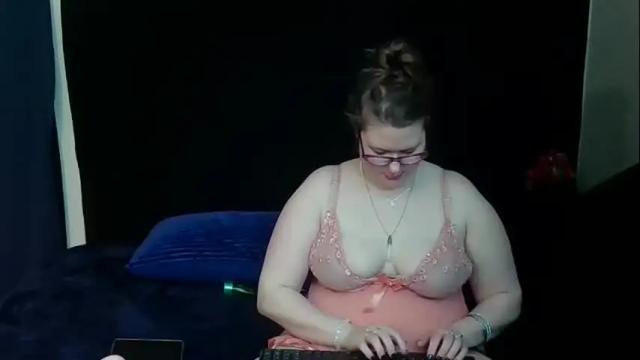 Image 7 of violetsky07 Stream on Chaturbate on 3 months ago