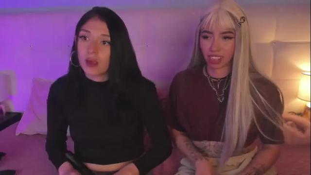 Image 12 of violett__moon Stream on Chaturbate on 14 days ago