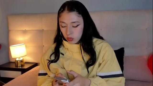 Image 2 of violett__moon Stream on Chaturbate on 1 month ago