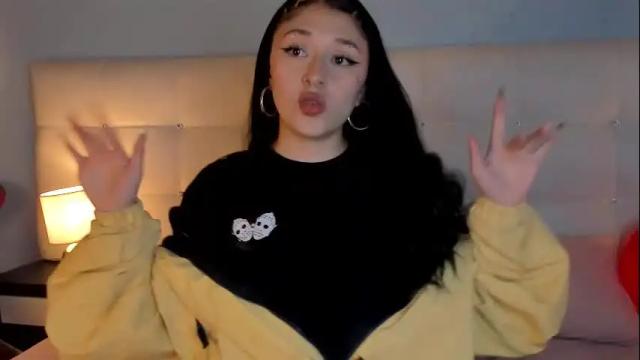 Image 4 of violett__moon Stream on Chaturbate on 1 month ago
