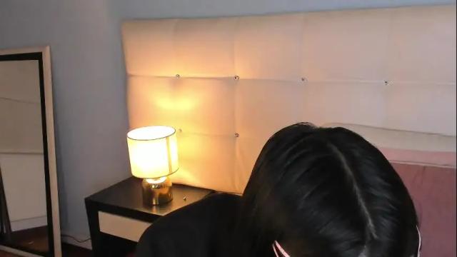 Image 6 of violett__moon Stream on Chaturbate on 1 month ago