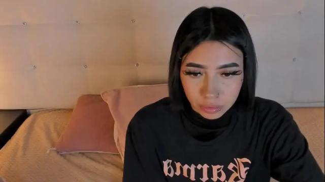 Image 11 of violett__moon Stream on Chaturbate on 1 month ago