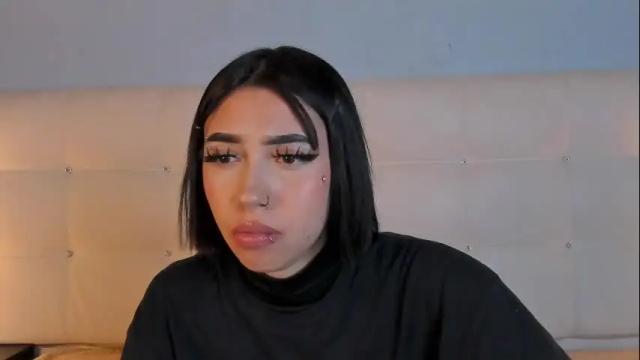 Image 4 of violett__moon Stream on Chaturbate on 1 month ago