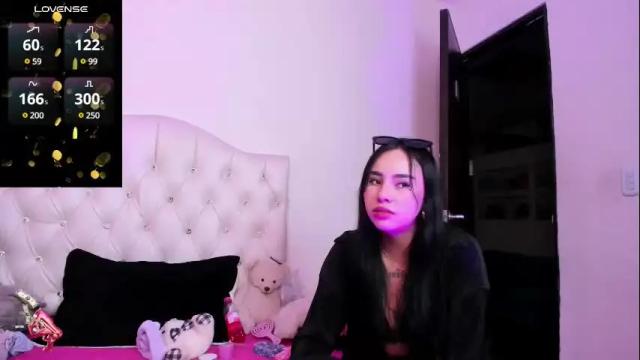 Image 7 of violett__moon Stream on Chaturbate on 1 day ago