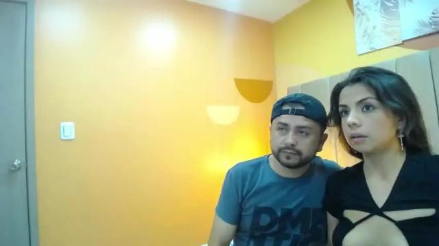 Image 12 of violett_and_jhon Stream on Chaturbate on 22 months ago