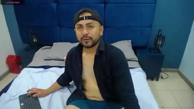 Thumbnail 2, violett_and_jhon's Stream at Chaturbate, 21 months ago