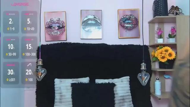 Image 7 of violett_froz Stream on Chaturbate on 1 month ago