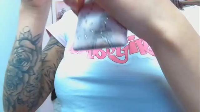 Image 3 of violett_froz Stream on Chaturbate on 1 month ago