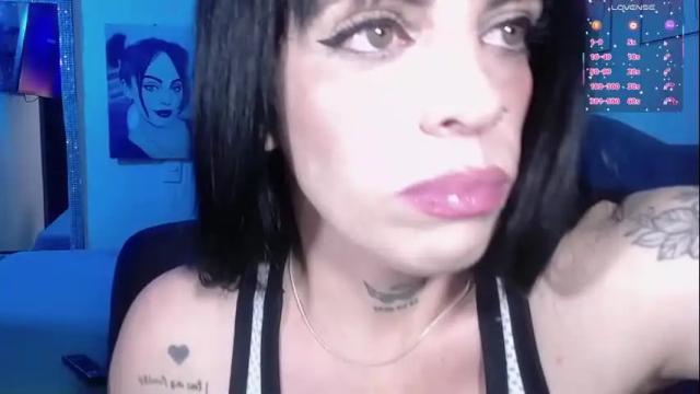 Image 12 of violett_hottie Stream on Chaturbate on 16 days ago