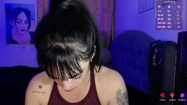 Image 4 of violett_hottie Stream on Chaturbate on 7 days ago
