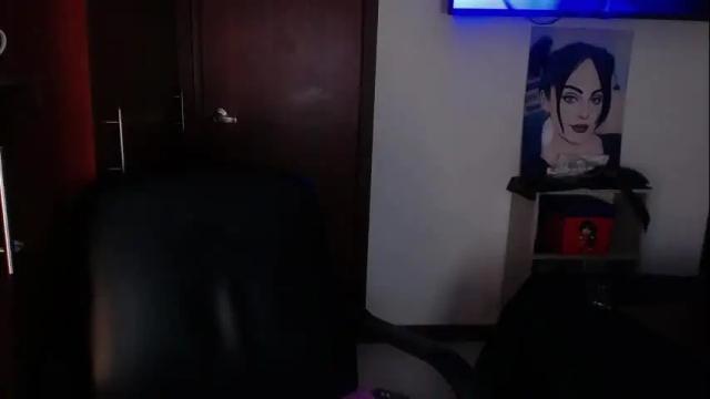 Image 6 of violett_hottie Stream on Chaturbate on 2 days ago
