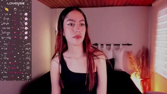 Thumbnail 1, violett_jhonson22's Stream at Chaturbate, 16 months ago
