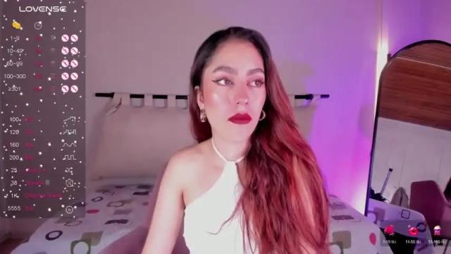 Image 7 of violett_jhonson22 Stream on Chaturbate on 15 months ago