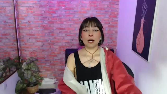 Image 2 of violett_muller Stream on Chaturbate on 21 months ago