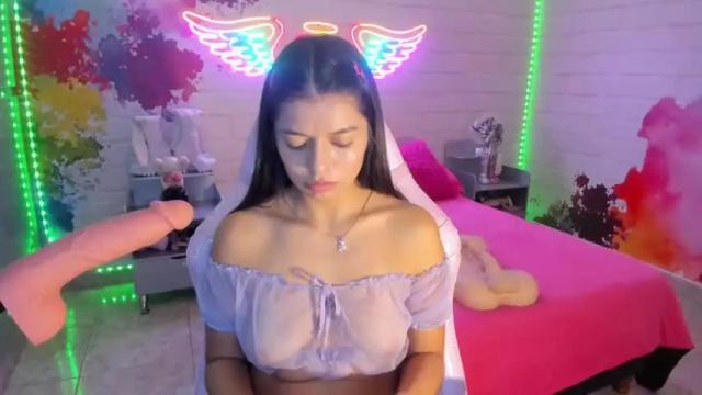 Image 4 of violett_phoenix Stream on Chaturbate on 15 months ago