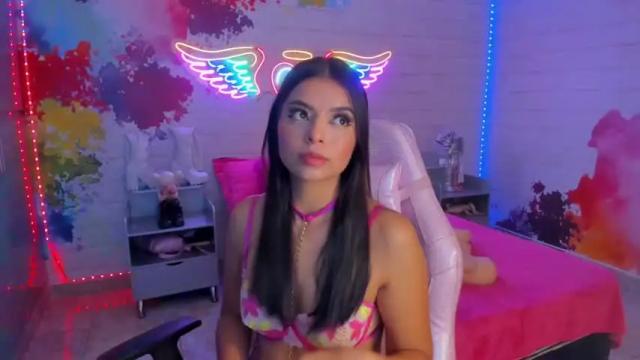 Image 6 of violett_phoenix Stream on Chaturbate on 15 months ago