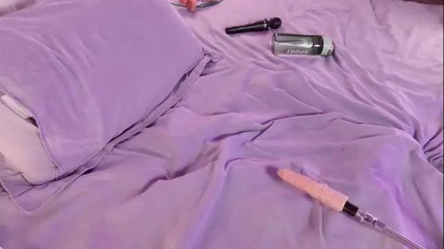 Image 10 of violett_queenn Stream on Chaturbate on 2 days ago