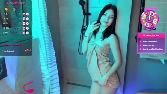 Thumbnail 1, violetta_111's Stream at Chaturbate, 20 months ago