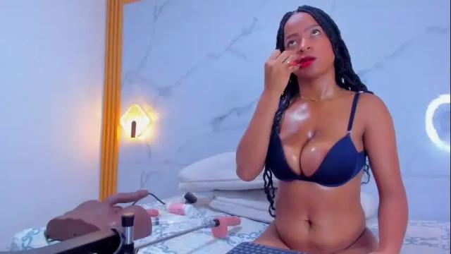 Image 8 of violetta_becker Stream on Chaturbate on 1 month ago