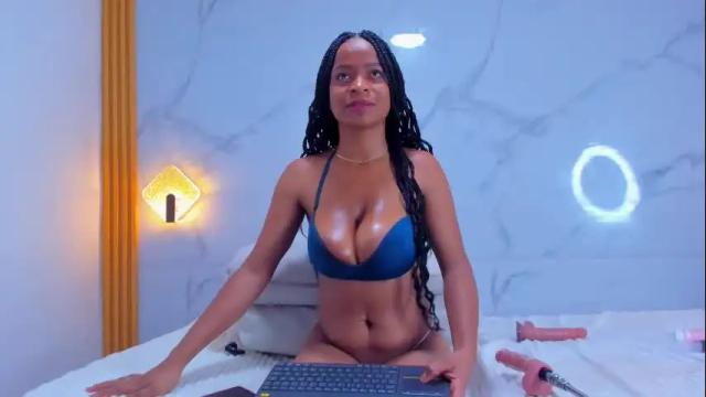 Image 10 of violetta_becker Stream on Chaturbate on 1 month ago