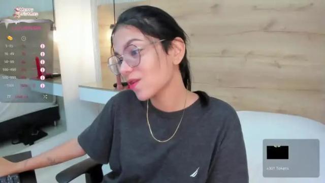 Image 3 of violetta_cast Stream on Chaturbate on 18 months ago