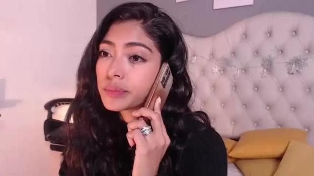 Image 12 of violetta_diamond Stream on Chaturbate on 21 months ago