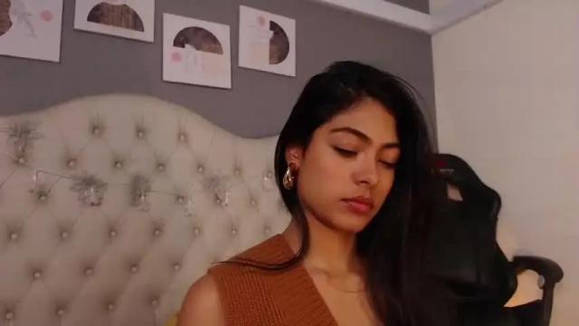 Image 10 of violetta_diamond Stream on Chaturbate on 21 months ago