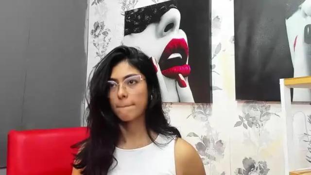 Image 2 of violetta_diamond Stream on Chaturbate on 20 months ago