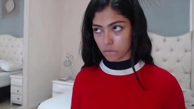 Image 8 of violetta_diamond Stream on Chaturbate on 18 months ago