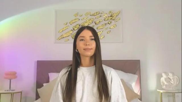 Thumbnail 1, violetta_finch's Stream at Chaturbate, 1 month ago
