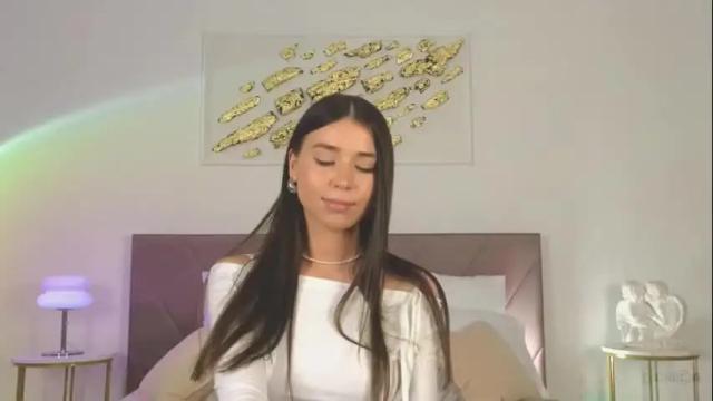 Image 6 of violetta_finch Stream on Chaturbate on 1 month ago