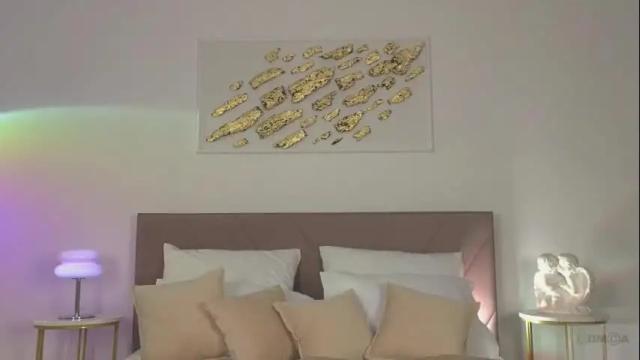 Image 8 of violetta_finch Stream on Chaturbate on 25 days ago